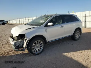 2014 Lincoln MKX with VIN 2LMDJ8JK2EBL06586, listed as a Copart auction lot 50197925 with 92,861 mi miles and Salvage Title. Bid and sale history available at carsss.com. Image 1.