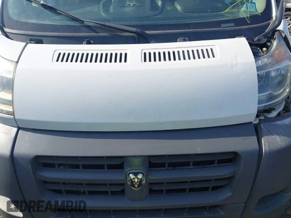 2014 Ram ProMaster Cargo z VIN 3C6TRVAG2EE101011, wystawiony jako IAAI lot #42068141 z przebiegiem Nie podano mil oraz . Historia ofert i sprzedaży dostępna na DreamBid. Obrazek 10.