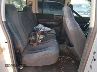 2004 Dodge Dakota SLT with VIN 1D7HG48N74S509797, listed as a Copart auction lot 57797055 with 214,275 mi miles and Salvage title. Bid and sale history available at DreamBid. Image 10.