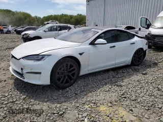 2022 Tesla Model S Plaid with VIN 5YJSA1E63NF460643, listed as a Copart auction lot 54665505 with Not provided miles and Salvage title. Bid and sale history available at DreamBid. Image 1.