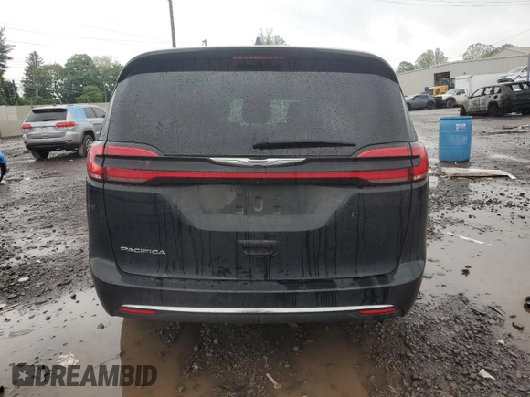 2022 Chrysler Pacifica Touring L with VIN 2C4RC1BGXNR190806, listed as a Copart auction lot 56557535 with 47,170 mi miles and Salvage Title. Bid and sale history available at DreamBid. Image 6.