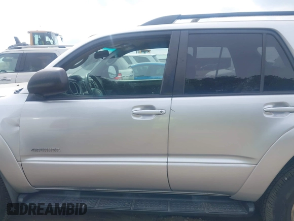 2004 Toyota 4Runner SR5 with VIN JTEBU14R640027152, listed as a IAAI auction lot 42080763 with 230,358 mi miles and . Bid and sale history available at DreamBid. Image 15.