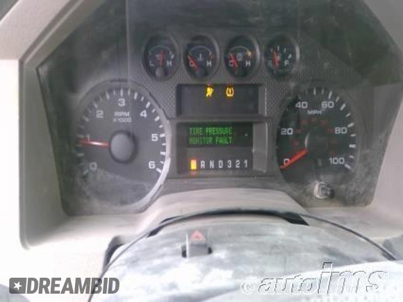 2009 Ford F-250 XL with VIN 1FTSW21529EB11761, listed as a IAAI auction lot 42656062 with 58,624 mi miles and . Bid and sale history available at DreamBid. Image 17.