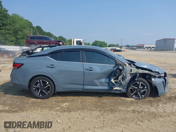2024 Nissan Sentra SV z VIN 3N1AB8CV1RY221780, wystawiony jako IAAI lot #42405858 z przebiegiem 14 391 mil mil oraz . Historia ofert i sprzedaży dostępna na DreamBid. Obrazek 13.