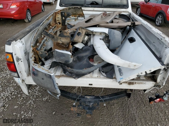 2001 Toyota Tundra Ltd with VIN 5TBBT48171S132569, listed as a Copart auction lot 48868115 with 141,694 mi miles and Salvage Title. Bid and sale history available at carsss.com. Image 12.