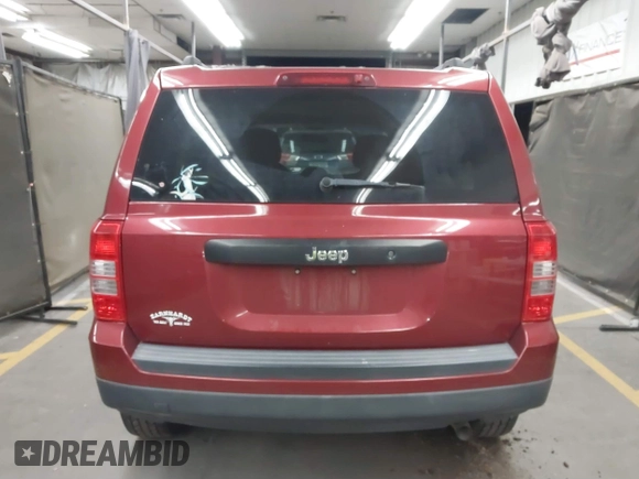 2015 Jeep Patriot Sport with VIN 1C4NJPBB3FD409993, listed as a IAAI auction lot 41847965 with 87,513 mi miles. Bid and sale history available at carsss.com. Image 16.