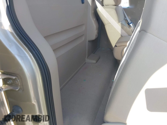 2007 Ford F-150 XL with VIN 1FTRF12WX7NA12876, listed as a IAAI auction lot 42548595 with 127,987 mi miles and . Bid and sale history available at DreamBid. Image 8.