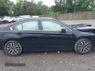 2019 Subaru Legacy z VIN 4S3BNAB60K3031431, wystawiony jako IAAI lot #42319164 z przebiegiem 45 786 mil mil oraz . Historia ofert i sprzedaży dostępna na DreamBid. Obrazek 13.