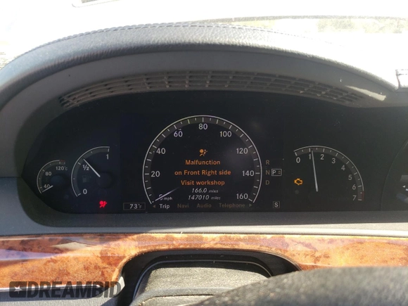 2007 Mercedes-Benz S 550 with VIN WDDNG71X07A053622, listed as a Copart auction lot 53254235 with 147,010 mi miles and Salvage Title. Bid and sale history available at DreamBid. Image 9.