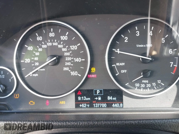 2014 BMW 3 Series 328i xDrive with VIN WBA3B3C56EJ981496, listed as a IAAI auction lot 41822862 with 137,700 mi miles. Bid and sale history available at carsss.com. Image 7.