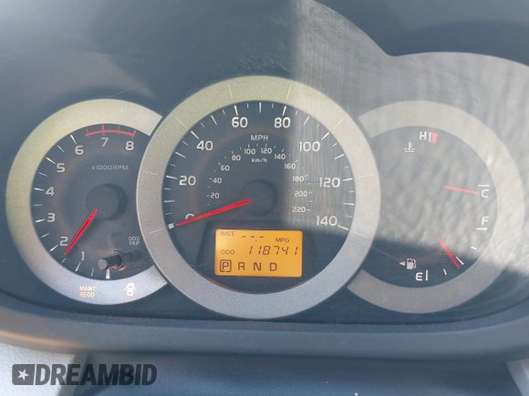2011 Toyota RAV4 with VIN 2T3JF4DV1BW096753, listed as a IAAI auction lot 42064456 with 118,741 mi miles. Bid and sale history available at carsss.com. Image 7.