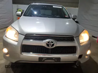 2011 Toyota RAV4 Limited z VIN 2T3DF4DV6BW116623, wystawiony jako Copart lot #59926225 z przebiegiem 198 205 mil mil oraz Szkoda całkowita • Salvage title. Historia ofert i sprzedaży dostępna na DreamBid. Obrazek 5.