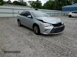 2015 Toyota Camry XLE z VIN 4T1BF1FK3FU481249, wystawiony jako Copart lot #54396955 z przebiegiem 102 674 mil mil oraz Szkoda całkowita • Salvage title. Historia ofert i sprzedaży dostępna na DreamBid. Obrazek 13.
