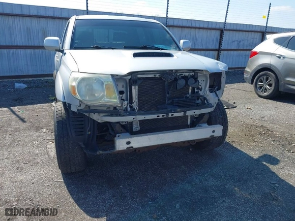 2007 Toyota Tacoma PreRunner with VIN 5TEJU62N17Z439271, listed as a IAAI auction lot 41553048 with NaN miles. Bid and sale history available at carsss.com. Image 13.