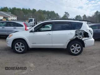 2011 Toyota RAV4 Ltd with VIN 2T3DK4DV5BW063893, listed as a IAAI auction lot 42078499 with 77,764 mi miles. Bid and sale history available at carsss.com. Image 14.
