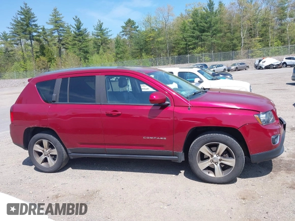 2016 Jeep Compass High Altitude z VIN 1C4NJDEB7GD775631, wystawiony jako IAAI lot #42244957 z przebiegiem 130 230 mil mil oraz . Historia ofert i sprzedaży dostępna na DreamBid. Obrazek 13.