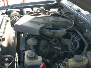 1999 Ford Explorer XLT с VIN 1FMZU34E0XZB83596, выставлен на аукционе IAAI как лот 42431102 с пробегом 122 701 миль миль и . История ставок и продаж доступна на DreamBid. Изображение 12.