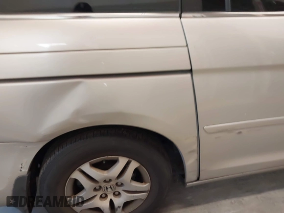 2006 Honda Odyssey EX с VIN 5FNRL38486B428173, выставлен на аукционе IAAI как лот 42385673 с пробегом 196 938 миль миль и . История ставок и продаж доступна на DreamBid. Изображение 15.