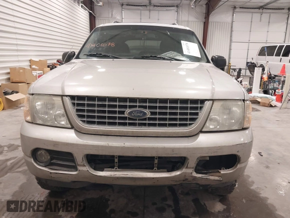 2005 Ford Explorer XLT z VIN 1FMZU63K75UA92666, wystawiony jako IAAI lot #41401078 z przebiegiem 180 753 mil mil oraz . Historia ofert i sprzedaży dostępna na DreamBid. Obrazek 12.