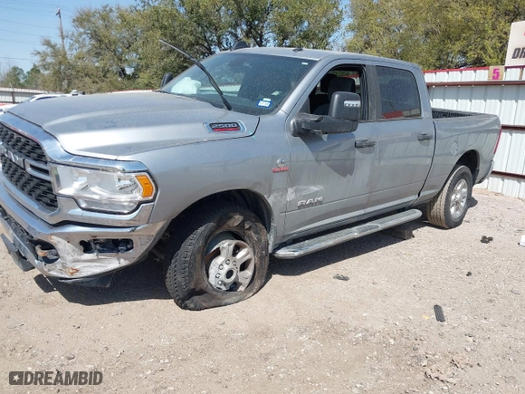 2024 Ram 2500 Big Horn with VIN 3C6UR5DL3RG153710, listed as a IAAI auction lot 41858085 with 36,985 mi miles. Bid and sale history available at carsss.com. Image 2.