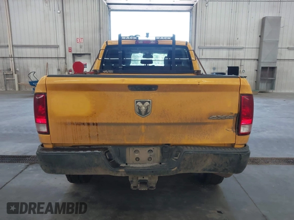 2018 Ram 2500 Tradesman with VIN 3C6TR5CT3JG215446, listed as a IAAI auction lot 42516938 with 37,886 mi miles and . Bid and sale history available at DreamBid. Image 16.