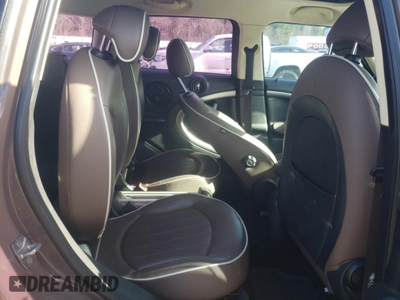 2011 MINI Countryman with VIN WMWZB3C59BWH94894, listed as a Copart auction lot 47979475 with 140,594 mi miles and Clean title. Bid and sale history available at DreamBid. Image 10.