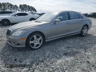 2009 Mercedes-Benz S-Class 5.5L V8 with VIN WDDNG71XX9A262756, listed as a Copart auction lot 44528295 with 80,649 mi miles and Salvage Title. Bid and sale history available at carsss.com. Image 1.