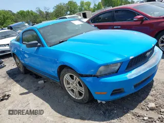 2012 Ford Mustang V6 Premium with VIN 1ZVBP8AM6C5208912, listed as a IAAI auction lot 42051198 with 76,183 mi miles. Bid and sale history available at carsss.com. Image 1.