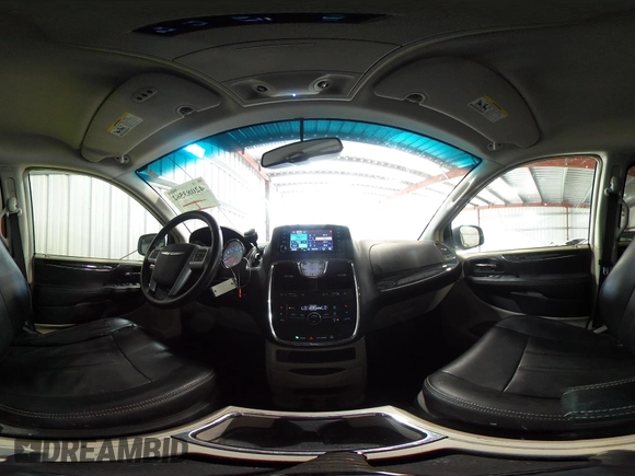 2013 Chrysler Town & Country Touring with VIN 2C4RC1BG3DR573565, listed as a IAAI auction lot 42083562 with 94,828 mi miles. Bid and sale history available at carsss.com. Image 18.