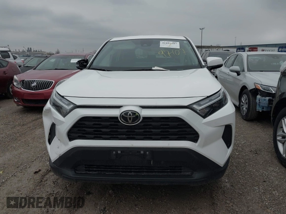2024 Toyota RAV4 LE with VIN 2T3G1RFV8RC410803, listed as a IAAI auction lot 41897107 with 77,555 mi miles. Bid and sale history available at carsss.com. Image 10.