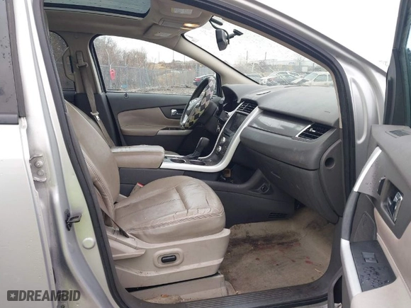 2011 Ford Edge SEL with VIN 2FMDK3JC8BBB54832, listed as a IAAI auction lot 41737259 with 141,968 mi miles. Bid and sale history available at carsss.com. Image 5.