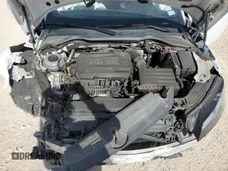 2018 Audi TT z VIN TRUC5AFV3J1001815, wystawiony jako Copart lot #49773065 z przebiegiem Nie podano mil oraz Szkoda całkowita • Salvage title. Historia ofert i sprzedaży dostępna na DreamBid. Obrazek 12.