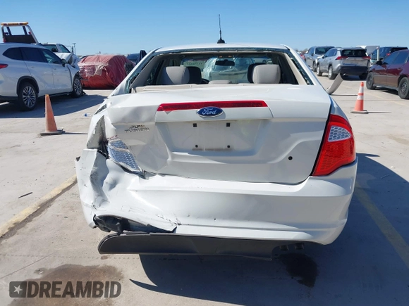 2012 Ford Fusion S with VIN 3FAHP0GA0CR137074, listed as a IAAI auction lot 41756162 with 165,205 mi miles. Bid and sale history available at carsss.com. Image 16.