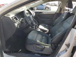 2012 Volkswagen Jetta TDI w/Premium с VIN 3VWLL7AJ0CM339246, выставлен на аукционе Copart как лот 46921225 с пробегом Не указан миль и Списание • Salvage title. История ставок и продаж доступна на DreamBid. Изображение 7.