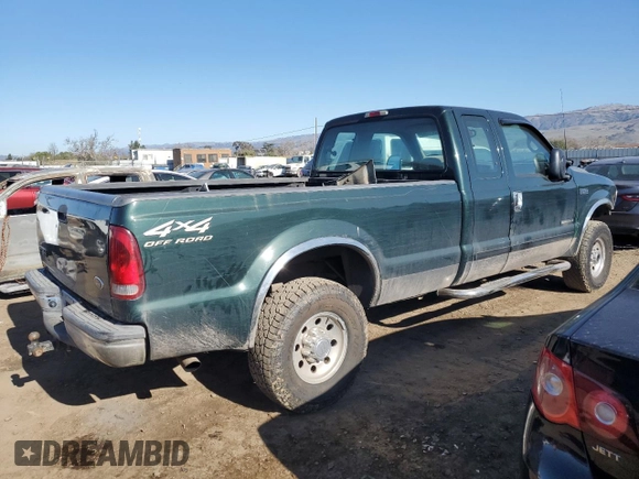 2001 Ford Super Duty F-250 XL with VIN 1FTNX21F21EB60806, listed as a Copart auction lot 42493565 with 142,977 mi miles and Salvage Title. Bid and sale history available at carsss.com. Image 3.