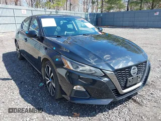 2021 Nissan Altima SR with VIN 1N4BL4CV6MN369815, listed as a IAAI auction lot 41878884 with 60,629 mi miles and . Bid and sale history available at carsss.com. Image 1.