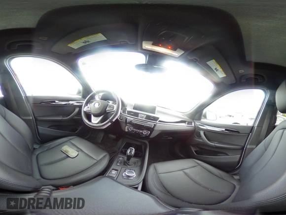 2022 BMW X1 xDrive28i z VIN WBXJG9C0XN5U89973, wystawiony jako IAAI lot #41508343 z przebiegiem 67 424 mil mil oraz . Historia ofert i sprzedaży dostępna na DreamBid. Obrazek 19.