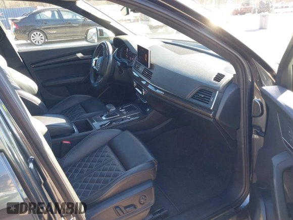 2018 Audi SQ5 with VIN WA1A4BFY6J2023333, listed as a IAAI auction lot 41645265 with 59,816 mi miles and . Bid and sale history available at DreamBid. Image 5.