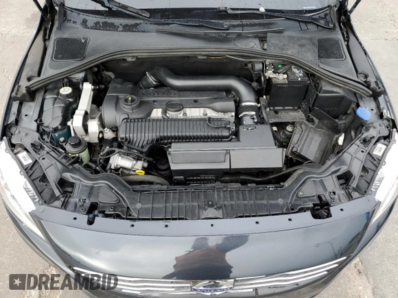 2015 Volvo V60 with VIN YV1612SB5F1186312, listed as a Copart auction lot 58552405 with 77,610 mi miles and Salvage title. Bid and sale history available at DreamBid. Image 11.