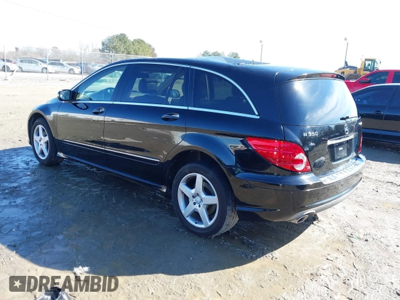 2010 Mercedes-Benz R-Class R 350 with VIN 4JGCB6FE0AA110342, listed as a IAAI auction lot 41440290 with 164,596 mi miles. Bid and sale history available at carsss.com. Image 3.