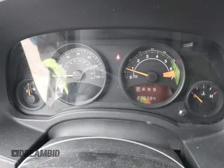2014 Jeep Patriot Sport with VIN 1C4NJRBB0ED502111, listed as a IAAI auction lot 41705332 with 200,384 mi miles and . Bid and sale history available at DreamBid. Image 7.