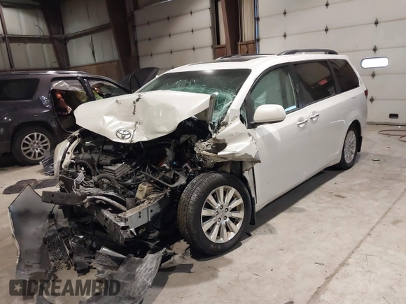 2011 Toyota Sienna XLE with VIN 5TDDK3DC8BS013015, listed as a IAAI auction lot 41445174 with 127,109 mi miles. Bid and sale history available at carsss.com. Image 17.