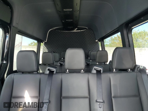2024 Mercedes-Benz Sprinter Passenger with VIN W1Z4NGHY2RT189162, listed as a Copart auction lot 48264095 with 4,126 mi miles and Salvage Title. Bid and sale history available at carsss.com. Image 10.