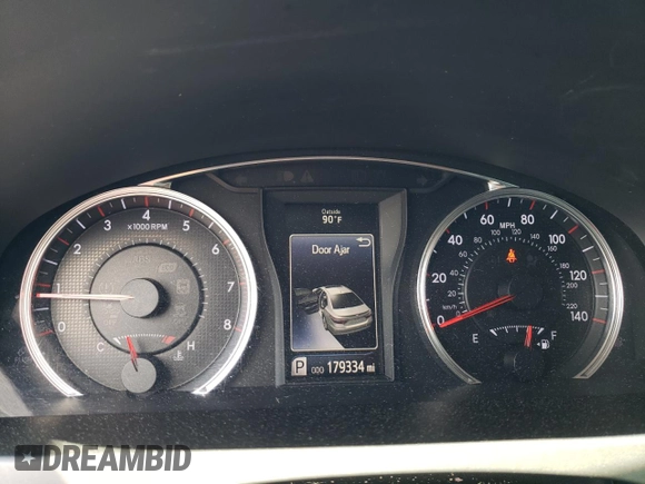 2016 Toyota Camry XLE with VIN 4T1BF1FK0GU161260, listed as a Copart auction lot 55325505 with 179,334 mi miles and Salvage Title. Bid and sale history available at DreamBid. Image 9.