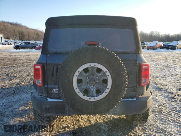 2022 Ford Bronco with VIN 1FMEE5DP9NLB55644, listed as a Copart auction lot 42320845 with 27,169 mi miles and Salvage Title. Bid and sale history available at DreamBid. Image 6.