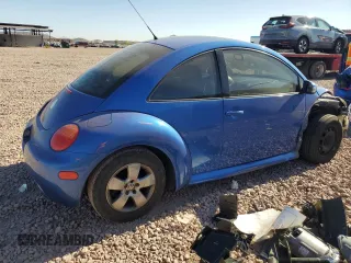 2004 Volkswagen New Beetle Coupe GLS with VIN 3VWCR31C94M419400, listed as a Copart auction lot 81770214 with 161,936 mi miles and Salvage Title. Bid and sale history available at carsss.com. Image 3.