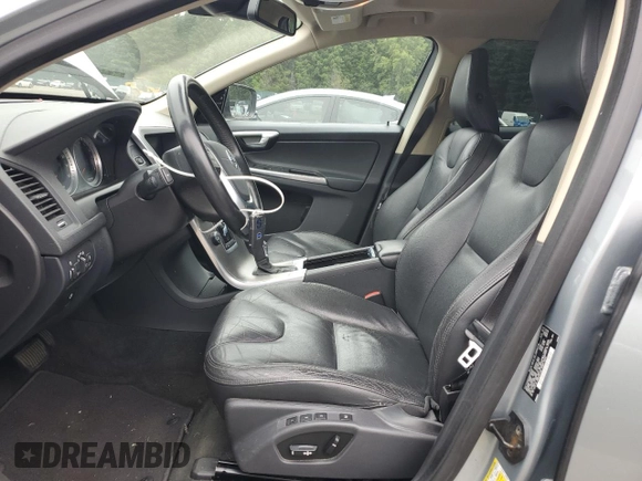 2013 Volvo XC60 T6 с VIN YV4902DZ0D2394957, выставлен на аукционе Copart как лот 60759285 с пробегом 134 775 миль миль и Чистый • Clean title. История ставок и продаж доступна на DreamBid. Изображение 7.