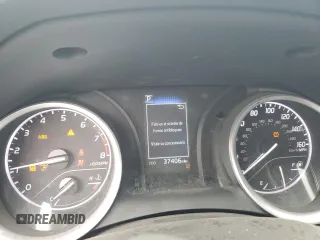 2023 Toyota Camry LE z VIN 4T1R11AKXPU764124, wystawiony jako Copart lot #47268875 z przebiegiem 37 406 mil mil oraz Szkoda całkowita • Salvage title. Historia ofert i sprzedaży dostępna na DreamBid. Obrazek 9.