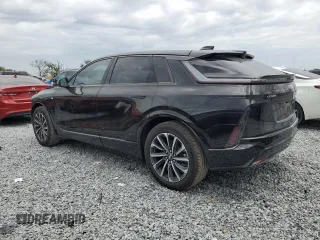 2024 Cadillac LYRIQ Sport z VIN 1GYKPTRK4RZ108926, wystawiony jako Copart lot #52029685 z przebiegiem 10 284 mil mil oraz Szkoda całkowita • Salvage title. Historia ofert i sprzedaży dostępna na DreamBid. Obrazek 2.