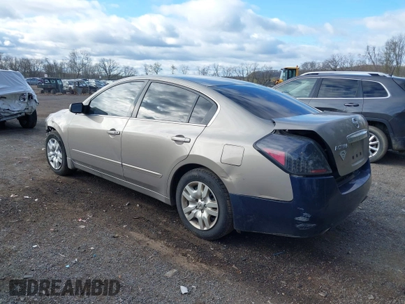 2011 Nissan Altima 2.5 S with VIN 1N4AL2AP3BN485555, listed as a IAAI auction lot 42009647 with 121,017 mi miles. Bid and sale history available at carsss.com. Image 3.